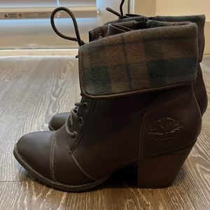 Torrid Outlander Thistle Logo Brown Tartan Plaid Hiker Bootie 8.5 Wide Width